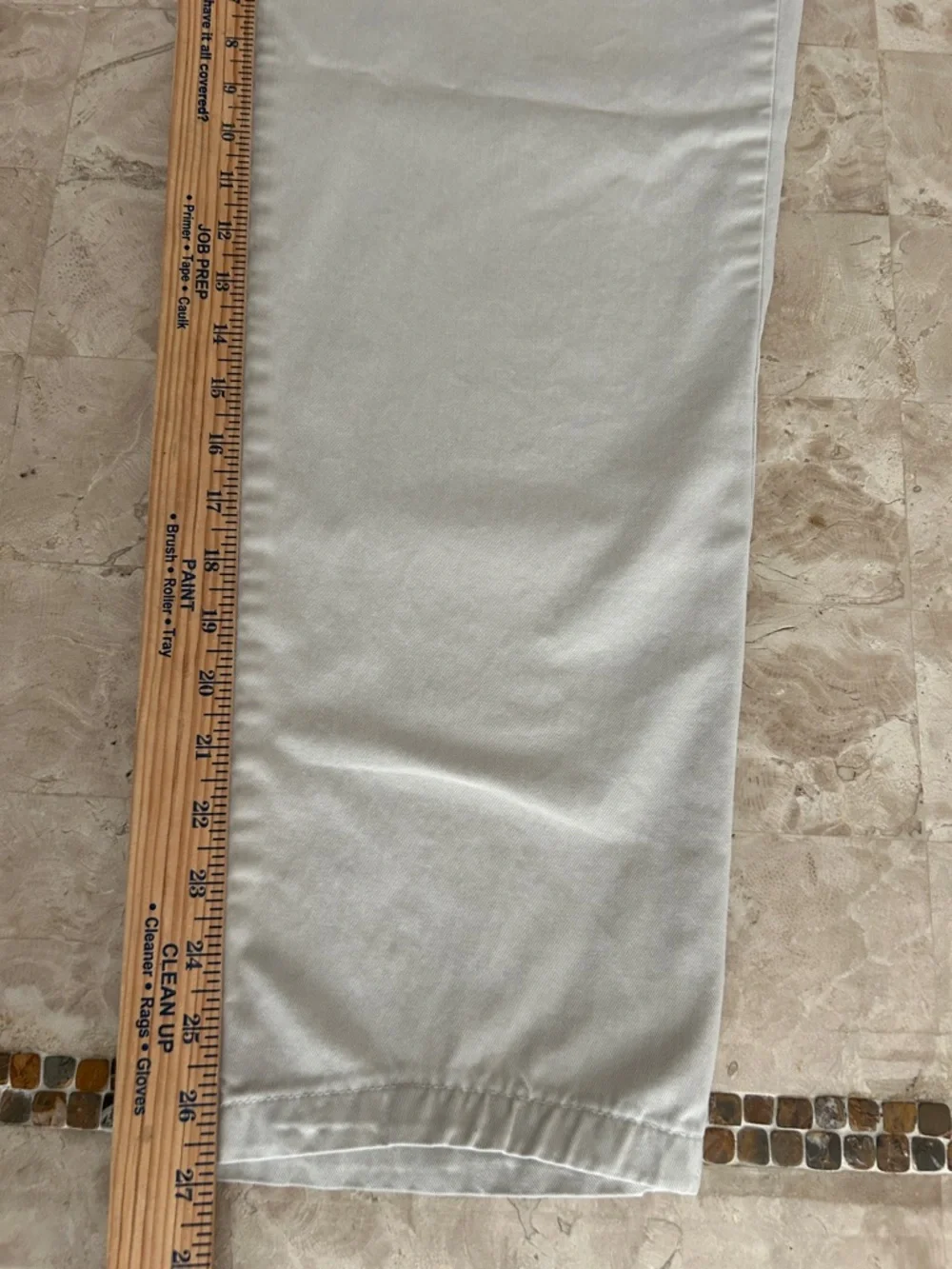 Polo Ralph Lauren Classic Chino Men’s‎ Classic Pants Size 32x30 but length is 27